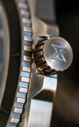 Часы Edox North Sea 1967 Date Automatic 80118 BRN N67